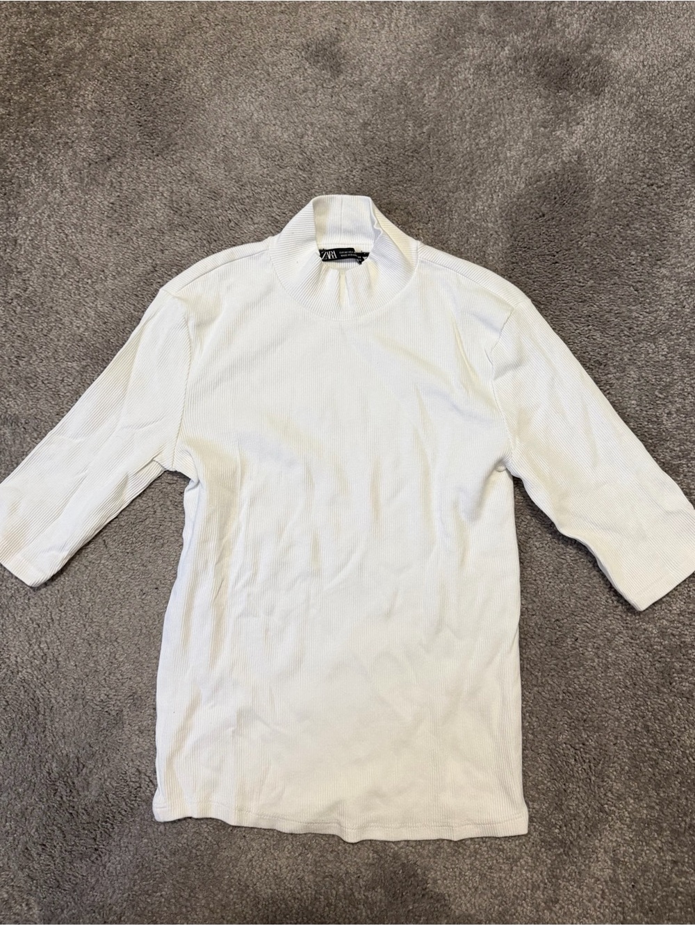 Zara White Ribbed Short-Sleeve Mock Neck Tee